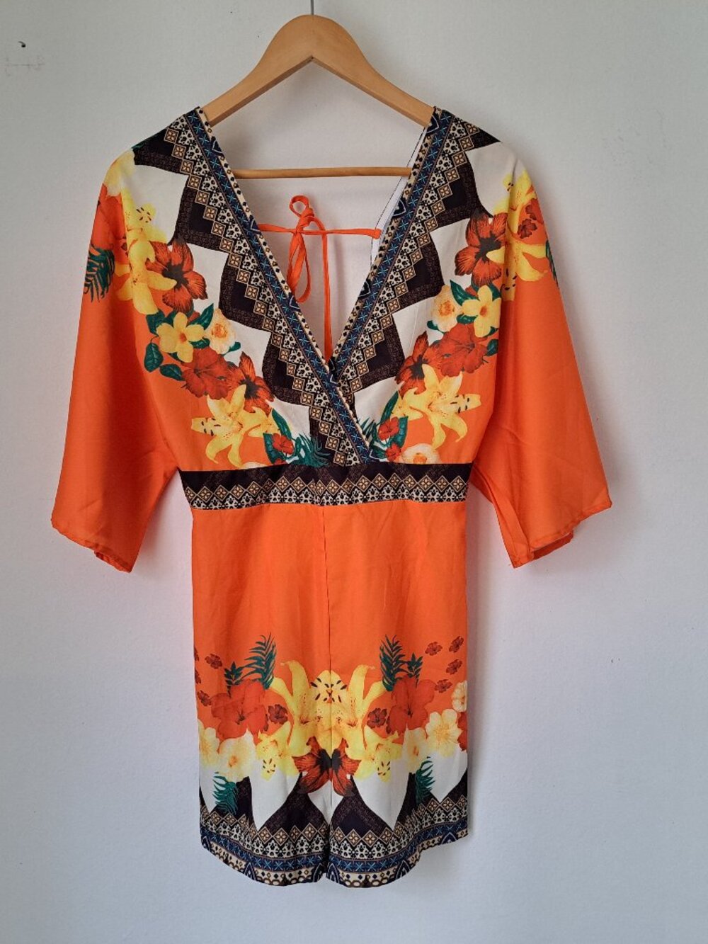 Juniors Short Romper Floral Multicolor Size M 3/4 Sleeve